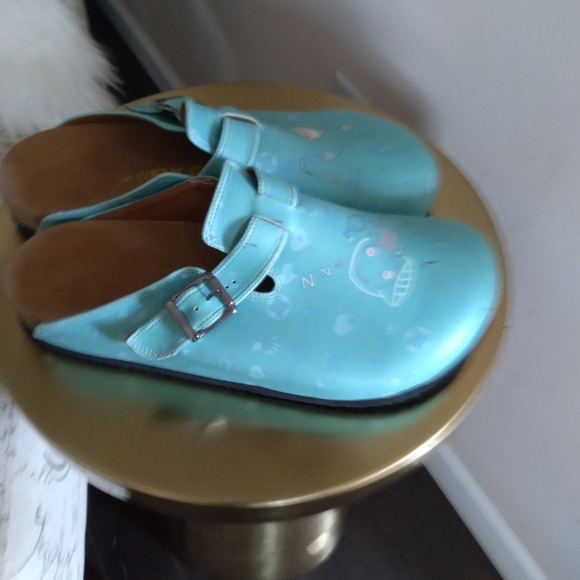 Shoes - Fly soft mules